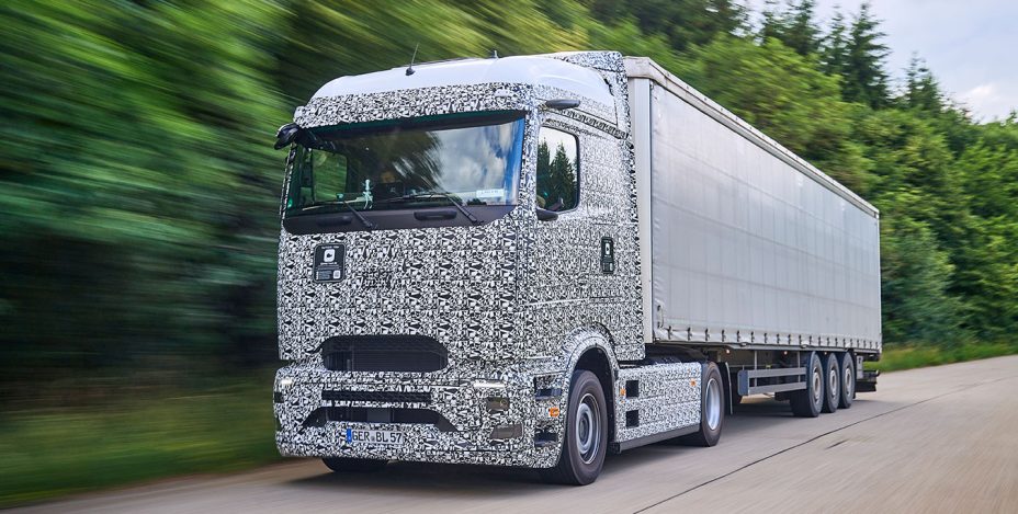 e-trucks-long-distance-haulage-1406x683